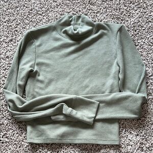 Ribbed Mock Neck Long Sleeve Top